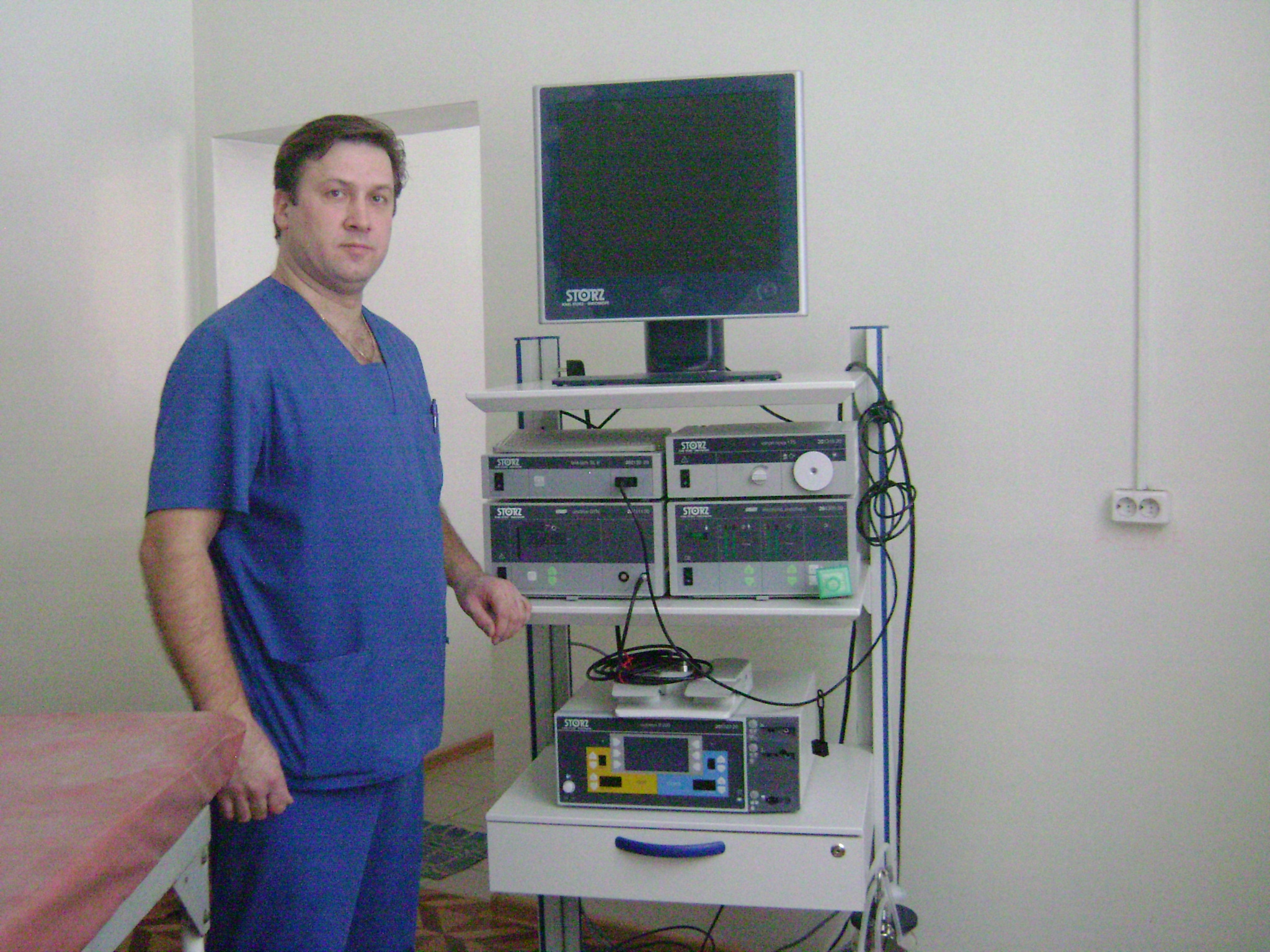 аппарат фгдс. колоноскопия анжеро-судженск. видеогастроскопия (фгдс). медсестра кабинета фгдс. эндоскопия анжеро судженск.